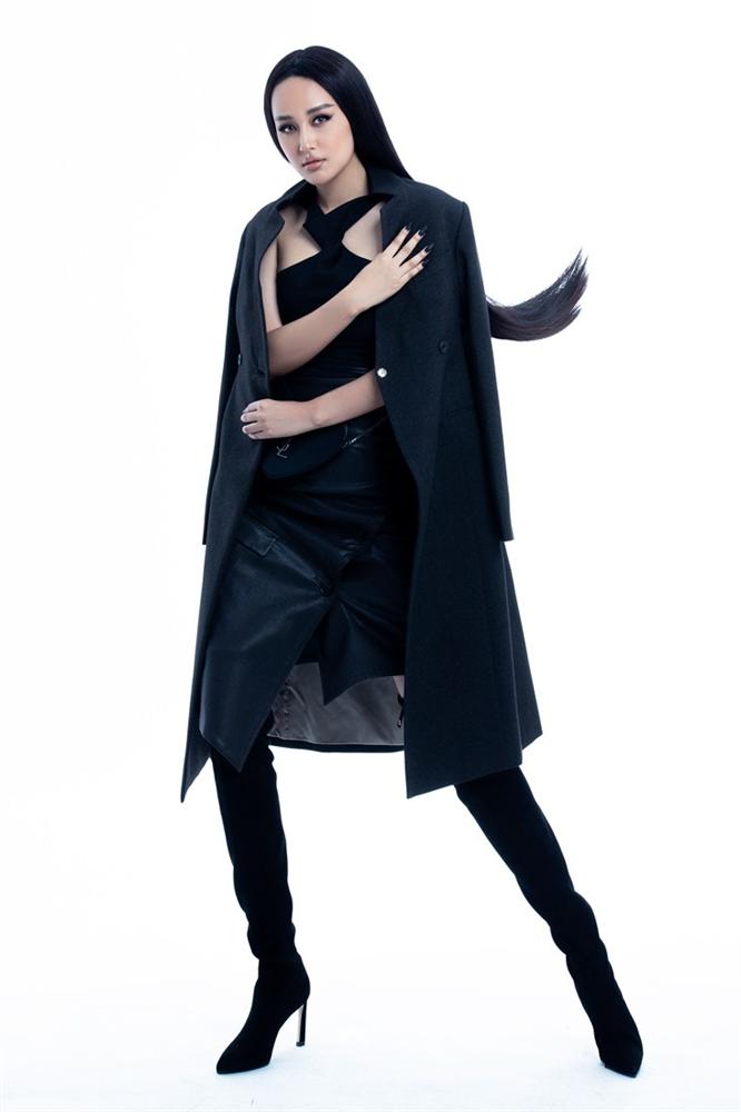 Mai Phương Thúy lại sexy với phong cách không nội y-3