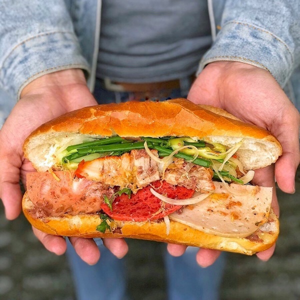 Bánh mì phá lấu tai heo và 4 loại bánh mì hút khách tại TP. Hồ Chí Minh-8