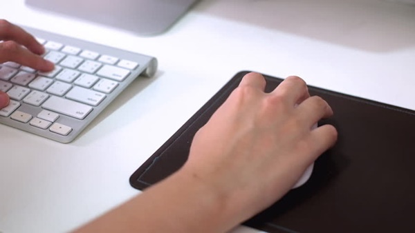 Nhắc nhở quan trọng trong mùa dễ nhiễm virus, vi khuẩn: 5 vật nhỏ xung quanh bạn dễ bị nhiễm nhất-2