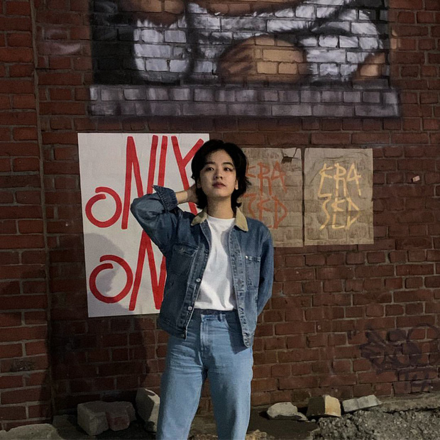 Mỹ nhân chuyển giới của Itaewon Class giỏi ăn vận hack dáng ghê: Cao 1m6 mà ảnh nào trông cũng như 1m7, chân dài tít tắp-3