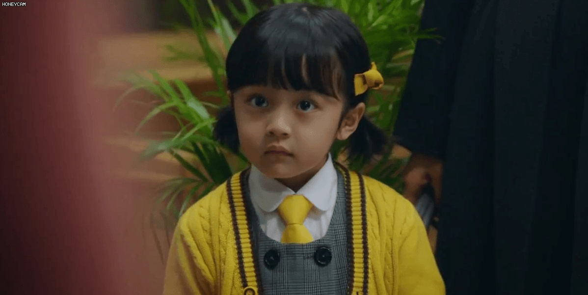 Hi Bye, Mama: Đổ rạp trước loạt biểu cảm siêu đáng yêu của cậu bé trong vai con gái Kim Tae Hee-6