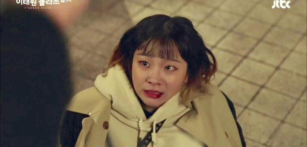 Hậu trường tập 10 Tầng Lớp Itaewon: Điên nữ bỏ rơi Park Seo Joon, đu đưa với ác nam Ahn Bo Hyun-2