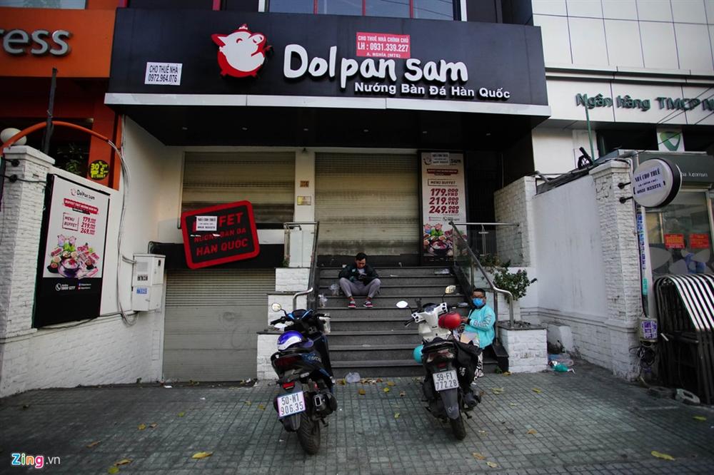 Hàng quán đóng cửa đồng loạt, chủ nhà vẫn không giảm giá thuê-3