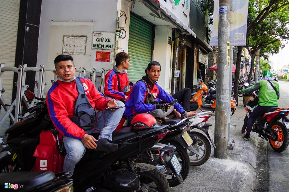 Hàng quán đóng cửa đồng loạt, chủ nhà vẫn không giảm giá thuê-6