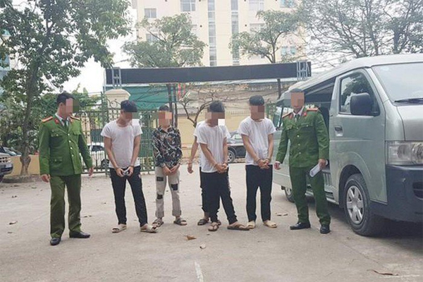 Con trai phát hiện cha tử vong trong phòng ngủ, nghi bị mẹ tâm thần sát hại-2