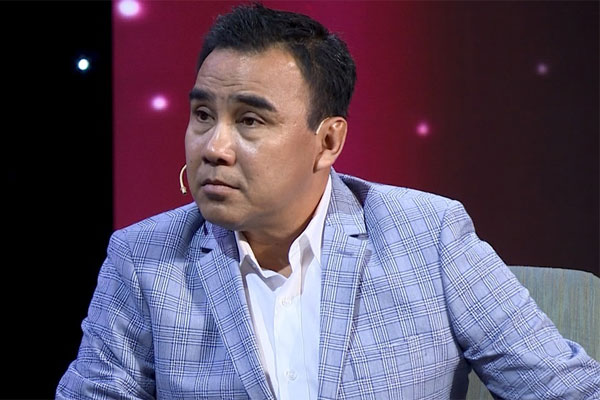 Đạo diễn Lê Hoàng bật dậy, chỉ thẳng vào Quyền Linh: Người Việt Nam xưa không ăn mặc như ông Quyền Linh-5