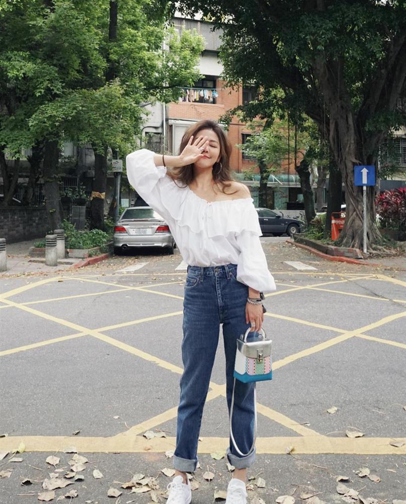 Áo blouse kiểu quý tộc đang được hội chị em sao Hàn mê mệt, bánh bèo là thế nhưng lên đồ lại sang chảnh khó tin-4