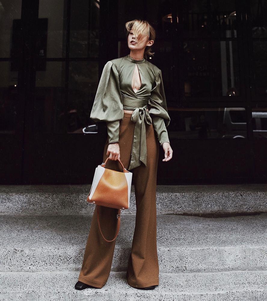 Áo blouse kiểu quý tộc đang được hội chị em sao Hàn mê mệt, bánh bèo là thế nhưng lên đồ lại sang chảnh khó tin-10