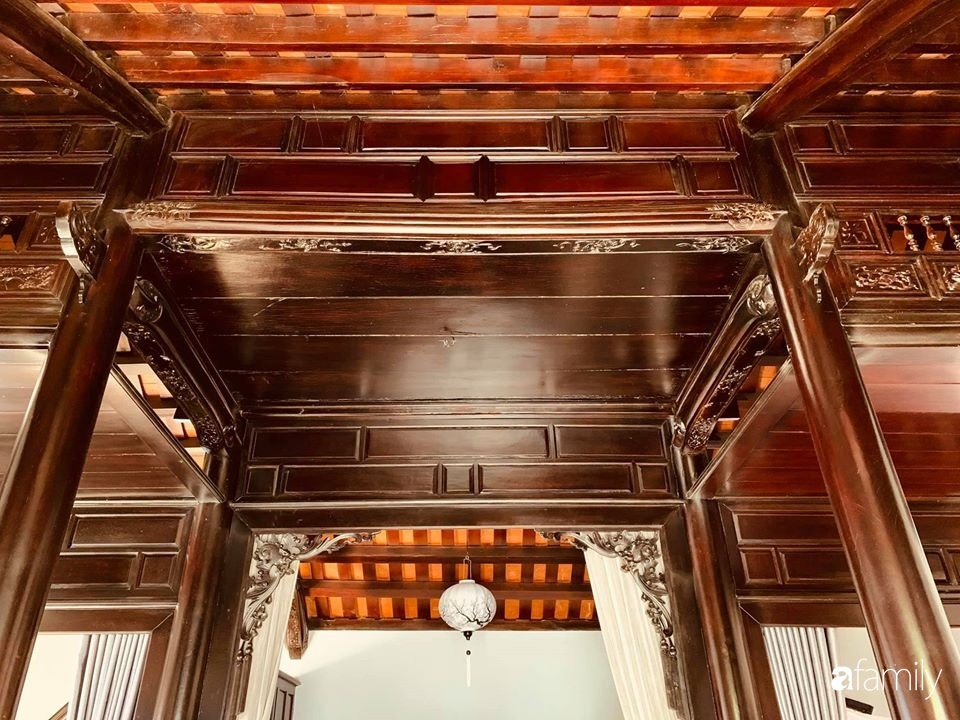 Ngôi nhà gần trăm năm tuổi bên cạnh khu vườn hoa hồng gói gọn những lặng lẽ, yên bình của xứ Huế mộng mơ-3