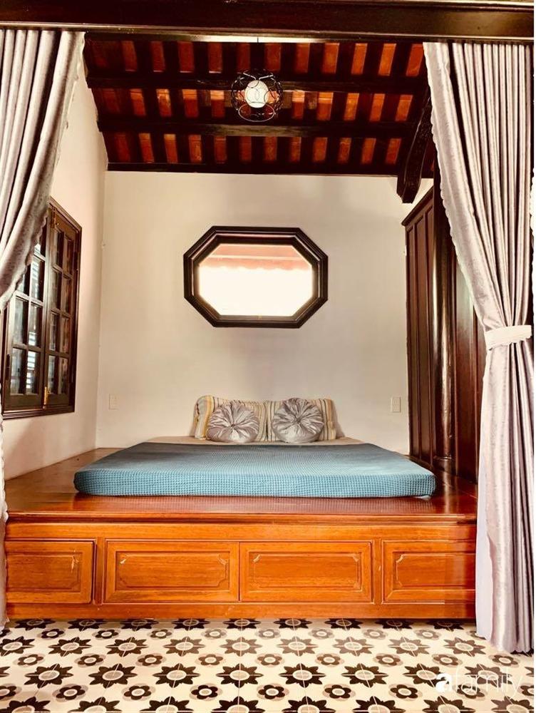 Ngôi nhà gần trăm năm tuổi bên cạnh khu vườn hoa hồng gói gọn những lặng lẽ, yên bình của xứ Huế mộng mơ-10