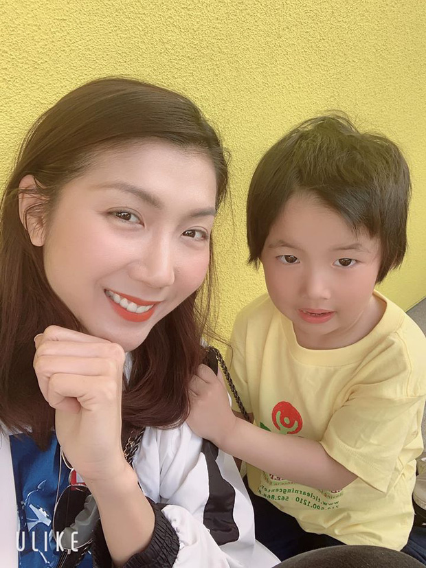 Sao Việt làm gì để chống dịch tại Mỹ: Huỷ mọi lịch trình, cho con nghỉ học, khá giả đến mấy vẫn phải dự trữ thức ăn-6