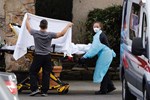 Trung Quốc: Hai đứa trẻ 9 tuổi và 5 tuổi rơi từ tầng 19 tử vong thương tâm, người lớn có mặt trong nhà nhưng không hề hay biết-4