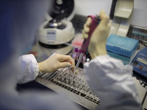 Mỹ đang là nước có tỉ lệ tử vong vì virus corona cao nhất thế giới và đây là lý do tại sao-4