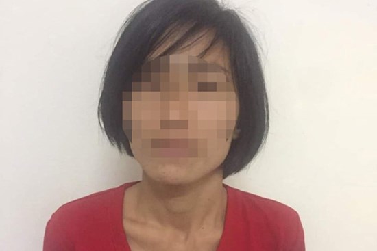 Thiếu phụ ngáo đá nhiều lần đe dọa giết con, đánh mẹ để lấy tiền