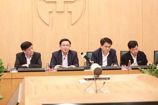 Hà Nội quyết định cách ly toàn bộ hộ dân từ số nhà 125-139 Trúc Bạch-7