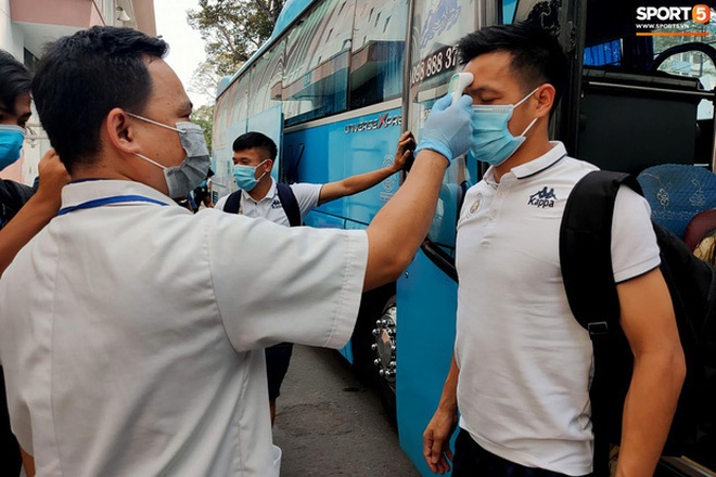 Bóng đá Việt Nam thấp thỏm giữa mùa dịch Covid-19 và cái giật mình lúc nửa đêm-6