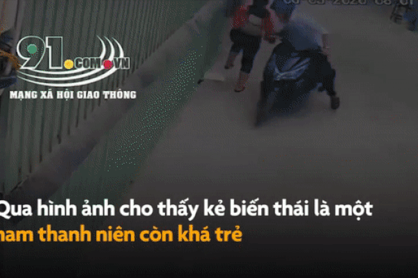 Bị sàm sỡ trong thang máy, người phụ nữ ra đòn đánh gục kẻ biến thái-1