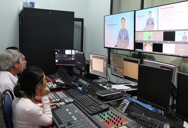 Hà Nội lên kế hoạch dạy học qua kênh truyền hình-1