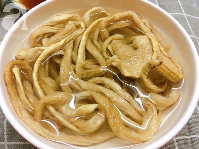 Mua củ cải khô thì làm ngay kim chi củ cải khô để dành ăn dần được rất lâu các mẹ nhé!-2