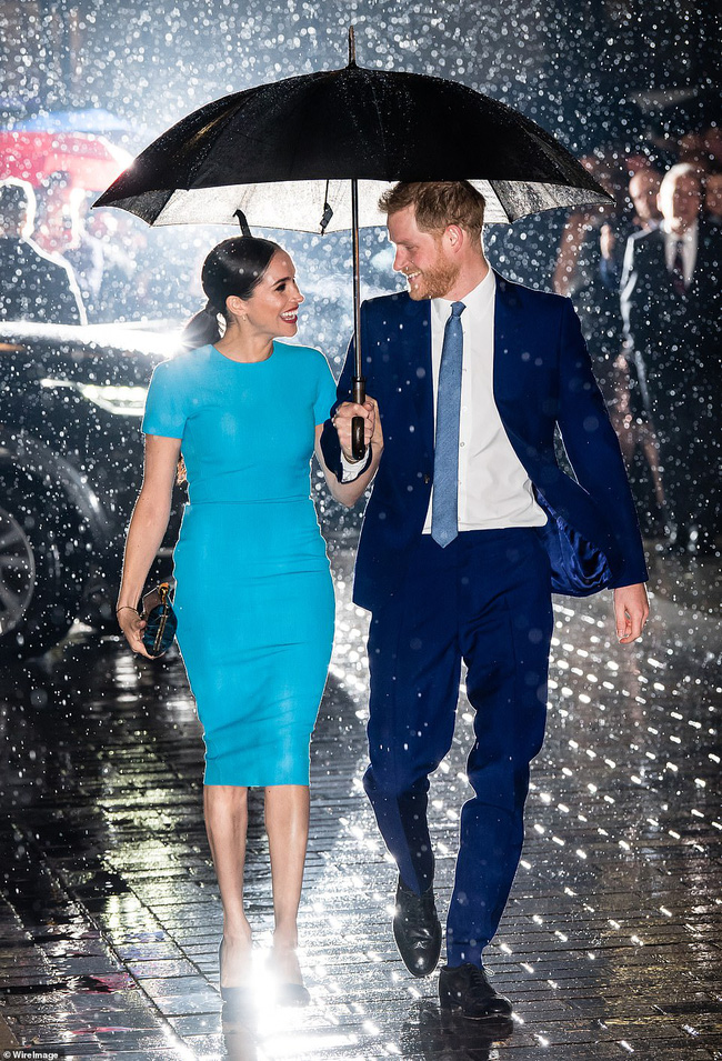 Meghan Markle hiếm hoi tiết lộ thông tin mới về con trai Archie nhưng vừa chia sẻ đã bị ném đá là bà mẹ vô trách nhiệm-2