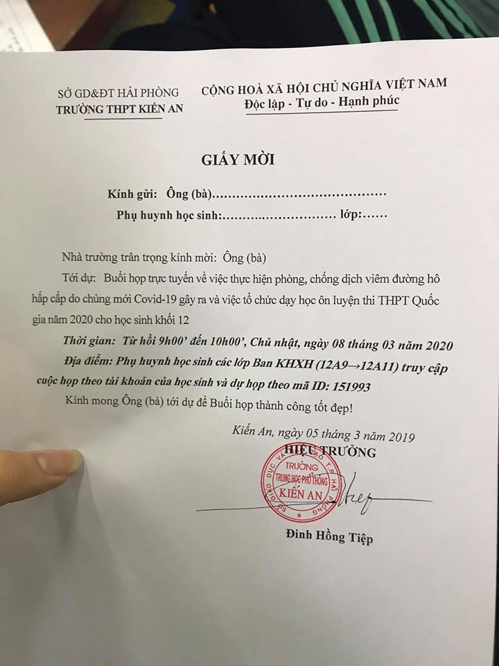 Giấy mời họp phụ huynh lạ nhất từ trước đến nay, nhưng kết quả buổi họp mới khiến mọi người quan tâm-1