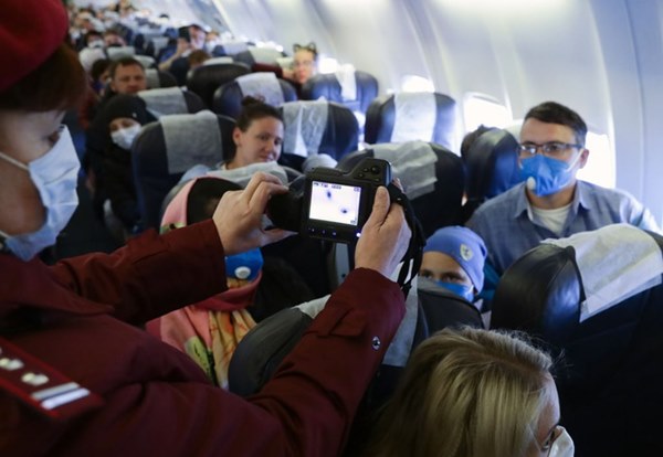 Các loại thiết bị công nghệ giúp chống dịch Covid-19-10