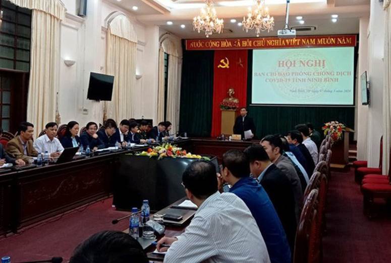 12 người bay cùng ca Covid-19 ở Hà Nội, Ninh Bình phong tỏa 2 khách sạn với hơn 200 người-1