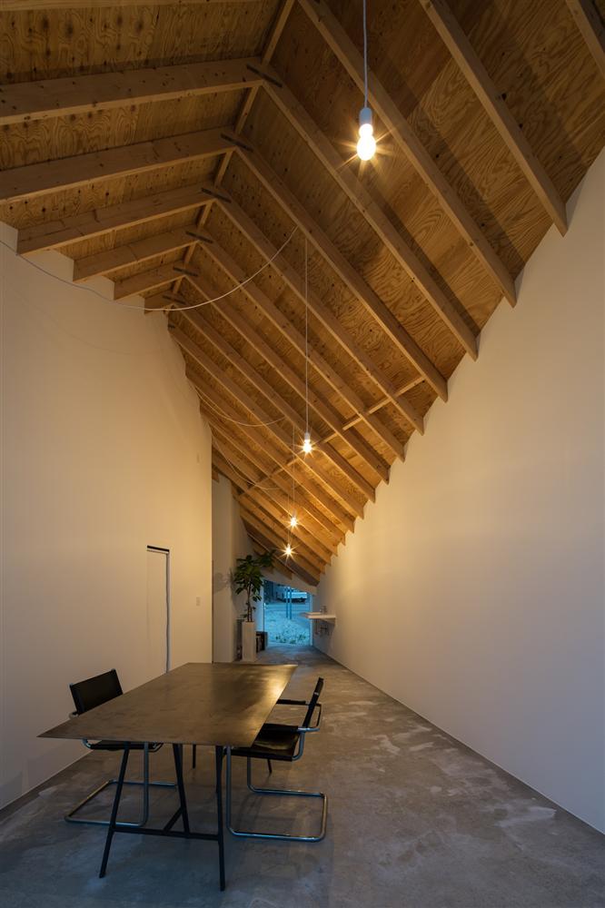 Ngôi nhà với bề ngang chỉ 2m nhưng gây thương nhớ với thiết kế siêu thông minh lấy cảm hứng từ hình dạng của viên kim cương ở Nhật-8