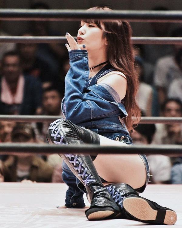 Gặp gỡ nữ đô vật quyến rũ bậc nhất thế giới: Tham gia hơn 100 trận đấu sau 2 năm, vừa đấu võ vừa làm người mẫu nội y-3