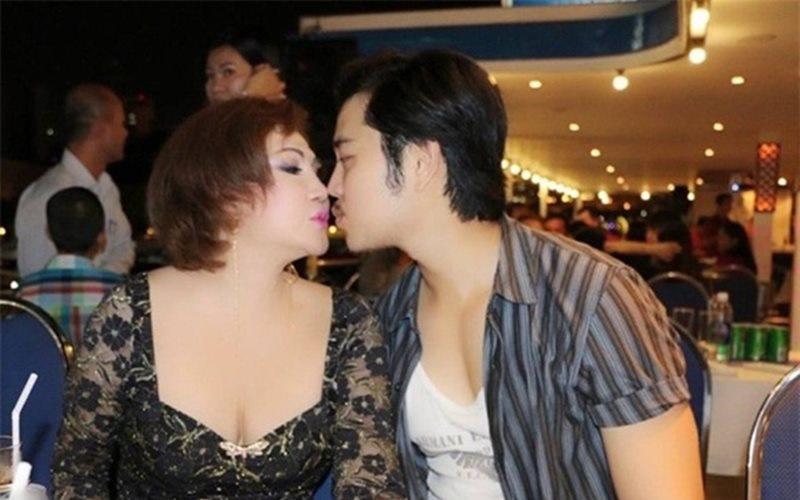 Tình cũ Yvonne hơn 32 tuổi phản ứng khi Vũ Hoàng Việt có bạn gái mới-9