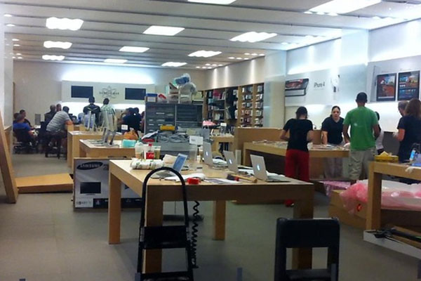 Bộ Y tế gửi SMS kêu gọi tỉnh táo, mạnh mẽ, đoàn kết, không phản ứng thái quá-2