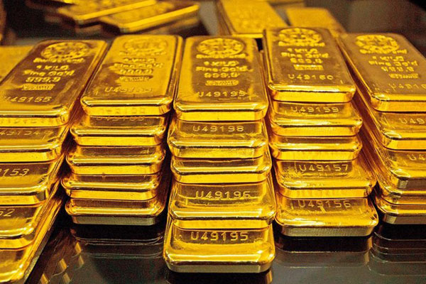 Nhà đầu tư nhấp nhổm vì giá vàng bật tăng như vũ bão rồi đột ngột giảm sâu-3