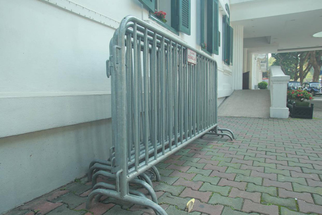 Khách sạn Metropole tạm dừng hoạt động do có hai du khách từng lưu trú tại đây dương tính với Covid-19-9