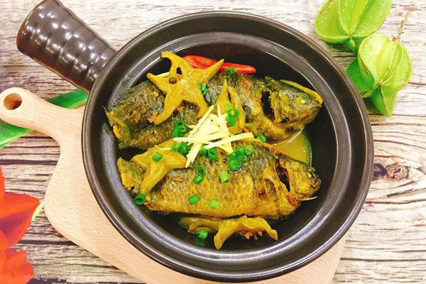 Con gái thiên thần của Diva Hồng Nhung làm bánh tặng mẹ, thành quả đẹp lạ gây ngạc nhiên-21