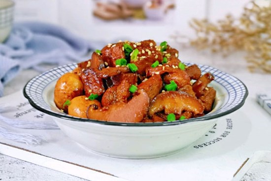 Chị dâu tôi có cách kho thịt ngon
