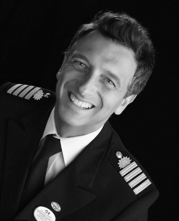 Vị thuyền trưởng của con tàu mang cơn ác mộng” Covid-19: Người cuối cùng rời khỏi ổ dịch và hình ảnh truyền cảm hứng chiến đấu cho toàn nhân loại-2