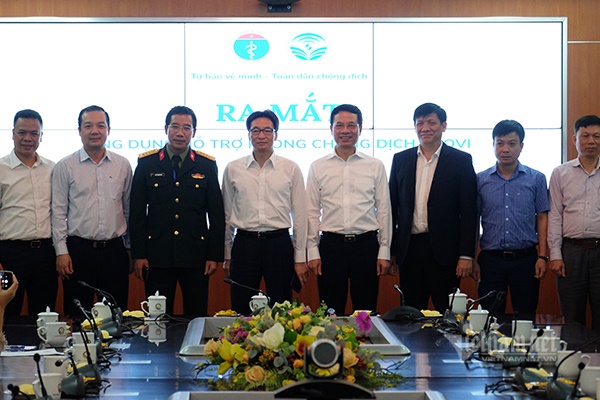 Phó Thủ tướng kêu gọi toàn dân khai báo y tế trên ứng dụng NCOVI-4