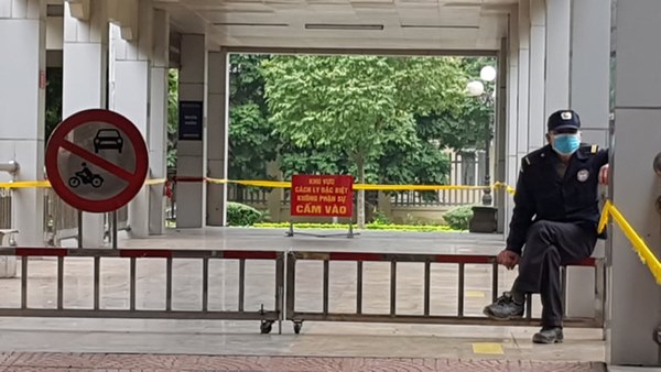 Ninh Bình: Kết quả xét nghiệm Covid-19 của 4 du khách đi cùng chuyến bay với bệnh nhân thứ 17-2