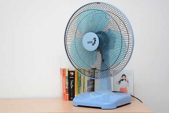 Bật số to tiết kiệm điện và những sai lầm khi dùng quạt mùa nóng