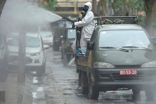 BS Lê Quốc Hùng: 4 nỗi sợ mà ai cũng có thể xóa được ngay trong dịch Covid-19-1
