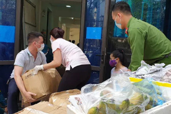 Hà Nội hỗ trợ người dân cách ly 100.000 đồng/người/ngày, chi trả toàn bộ chi phí xét nghiệm COVID-19-2