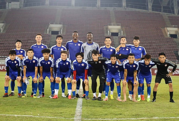 Bùi Tiến Dũng có cơ hội được bắt chính trên đất Lào-1