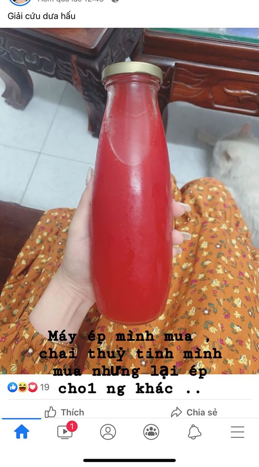 Yêu nhau 6 năm, đã học giáo lý hôn nhân và định ngày cưới, chàng trai vẫn tặng cho vợ tương lai cặp sừng siêu to siêu khổng lồ trong ngày 8/3-5