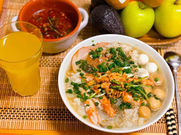 Bánh canh giò heo và các món nên ăn tại nhà trong mùa dịch-6