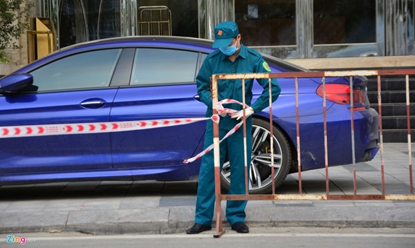 Khoanh vùng, khử khuẩn khách sạn 5 sao có người mắc Covid-19 lưu trú-3