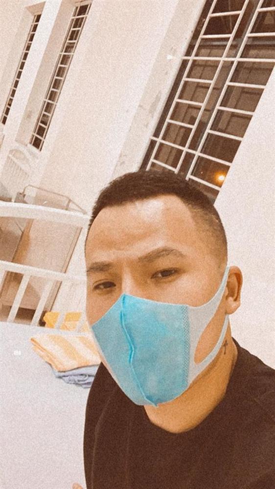 Bị tung ảnh đi tụ tập cafe khi vừa trở về từ Ý, Vũ Khắc Tiệp khẳng định sẽ bạt tai cảnh cáo người bóc phốt-4