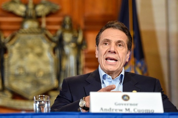 Xuất hiện ổ dịch lớn nhất ở Mỹ, New York điều vệ binh tới vùng số 0-1