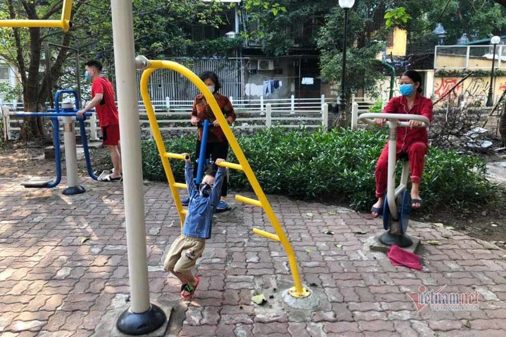 Dù cách ly, Trúc Bạch bình yên không thiếu thứ gì-5