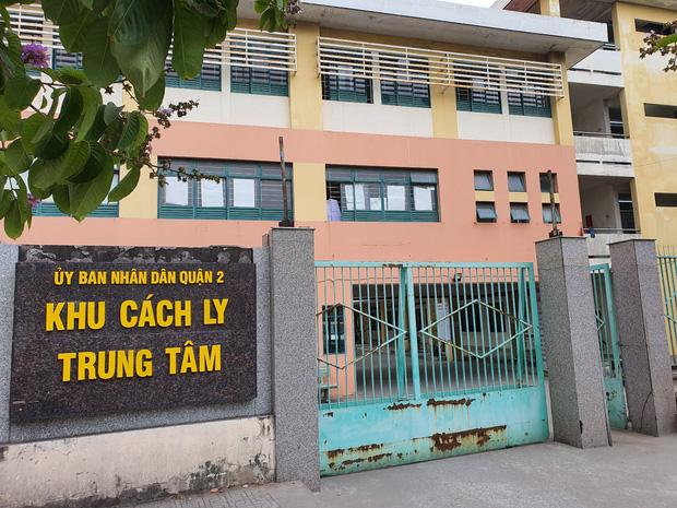 Cận cảnh khu cách ly tập trung ở quận 2, nơi Vũ Khắc Tiệp đang theo dõi sức khỏe khi trở về từ vùng dịch Italia-2
