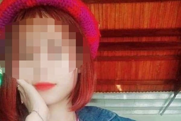 Đang trong thời gian tự cách ly tại nhà, cô gái vẫn đi thi đấu bóng chuyền-2